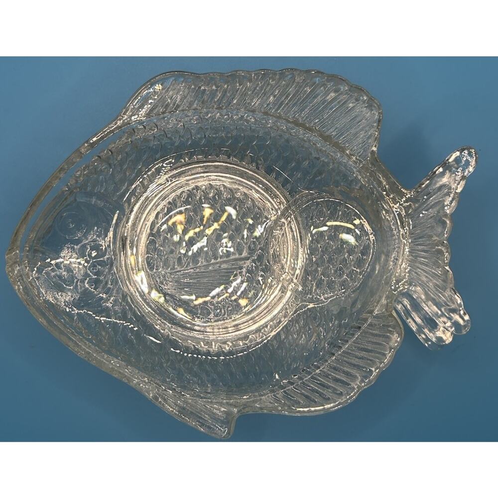 Clear Glass 8 Inch Fish Shaped Cocktail Party Plates 4PC Sushi Snacks Seafood